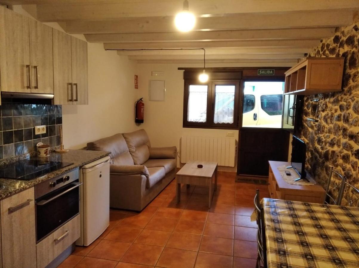 Apartamento Alba Villa Infiesto Bagian luar foto